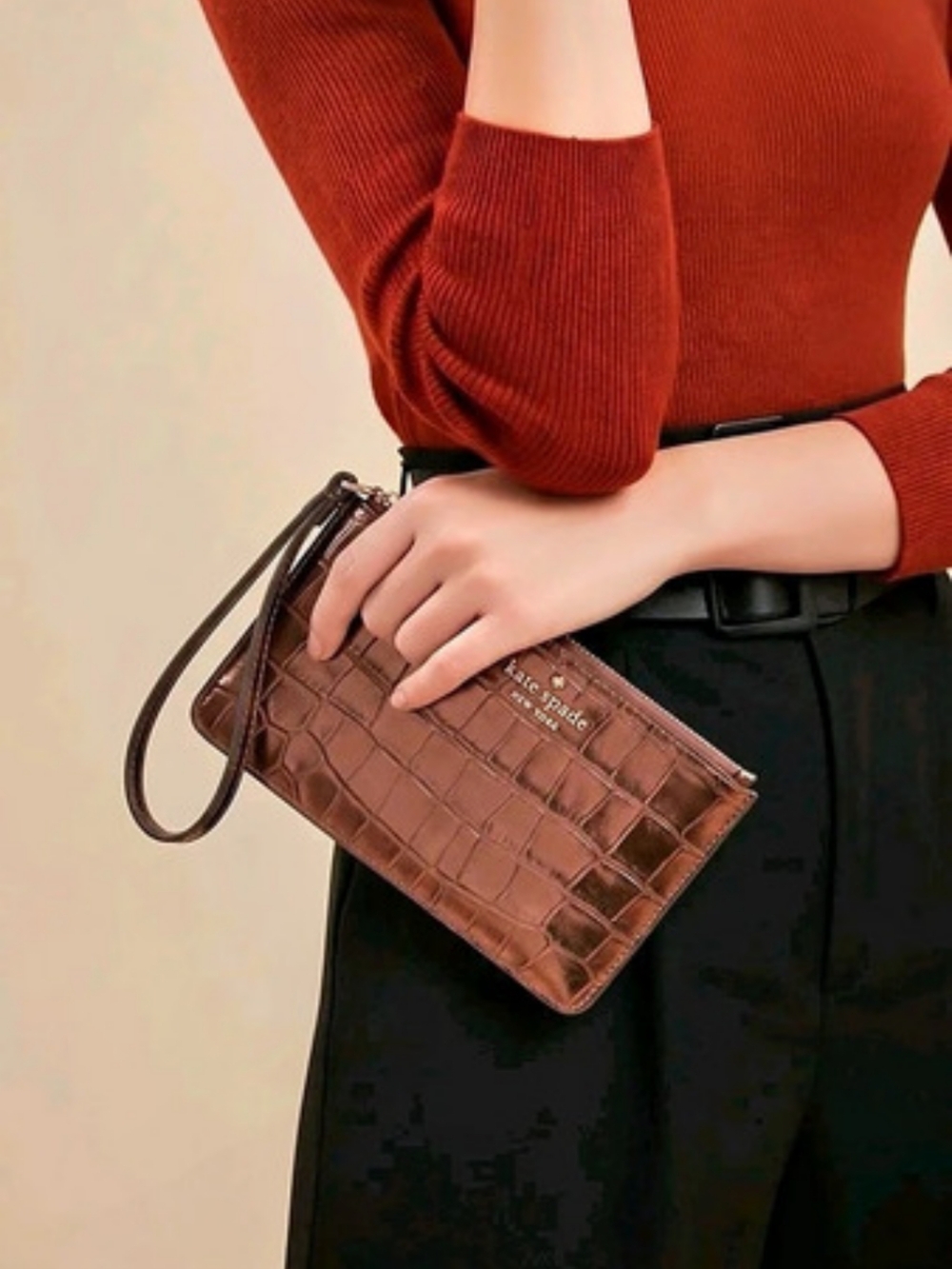 Kate Spade Lucy Croc Embossed Medium L-Zip Wristlet Brown